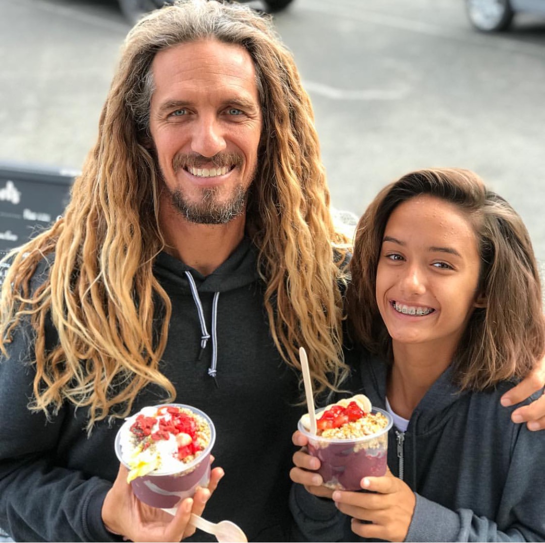 Rob Machado CampyCamper Surftrip